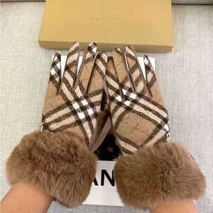 Burberry Brown Plaid Wool-Blend Gloves with Faux-Fur Cuffs